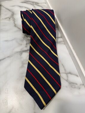 Lands' End Classic Navy Tie with Gold and Red Stripes
